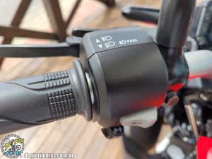 HONDA CB 300 TWISTER NOVO MODELO! ABS - Foto 9