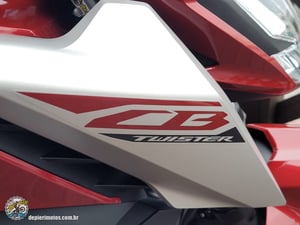 CB 300 TWISTER ABS - Foto 6