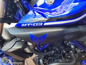YAMAHA MT 03 - Foto 9