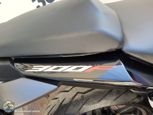 HONDA CB 300F - Foto 6