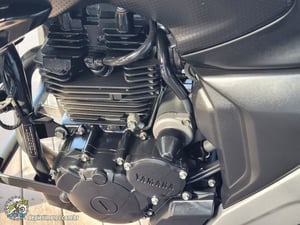 YAMAHA FAZER 250 - Foto 9