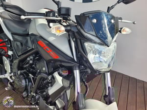YAMAHA MT 03 - Foto 4