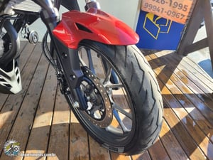 HONDA CB 300F - Foto 3