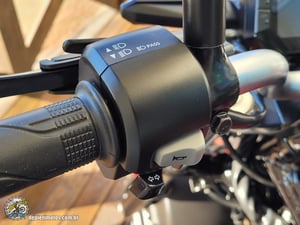 HONDA CB 300F - Foto 8