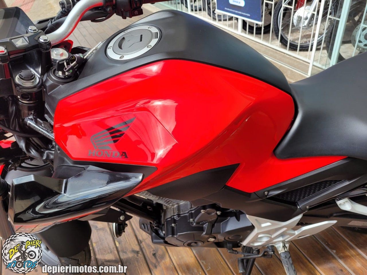 HONDA CB 300 TWISTER NOVO MODELO! ABS - Foto 8