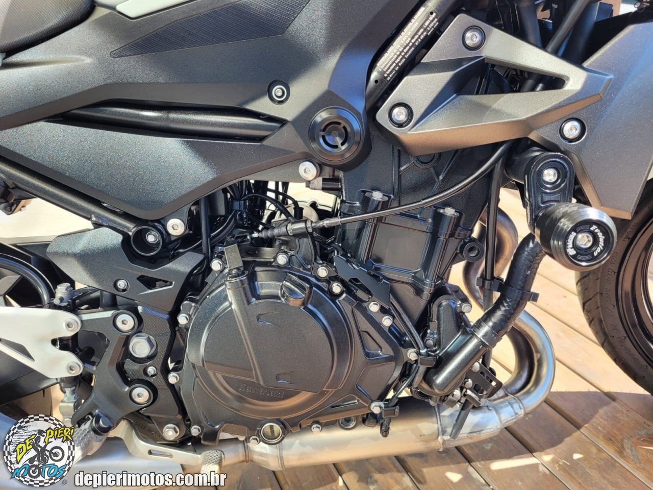 KAWASAKI Z 400 ABS - Foto 6