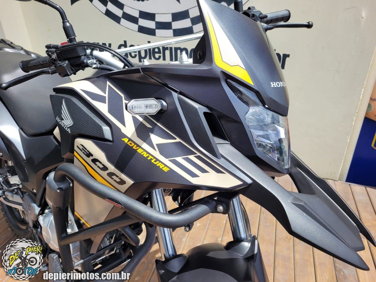 HONDA XRE 300 ADVENTURE - Foto 4