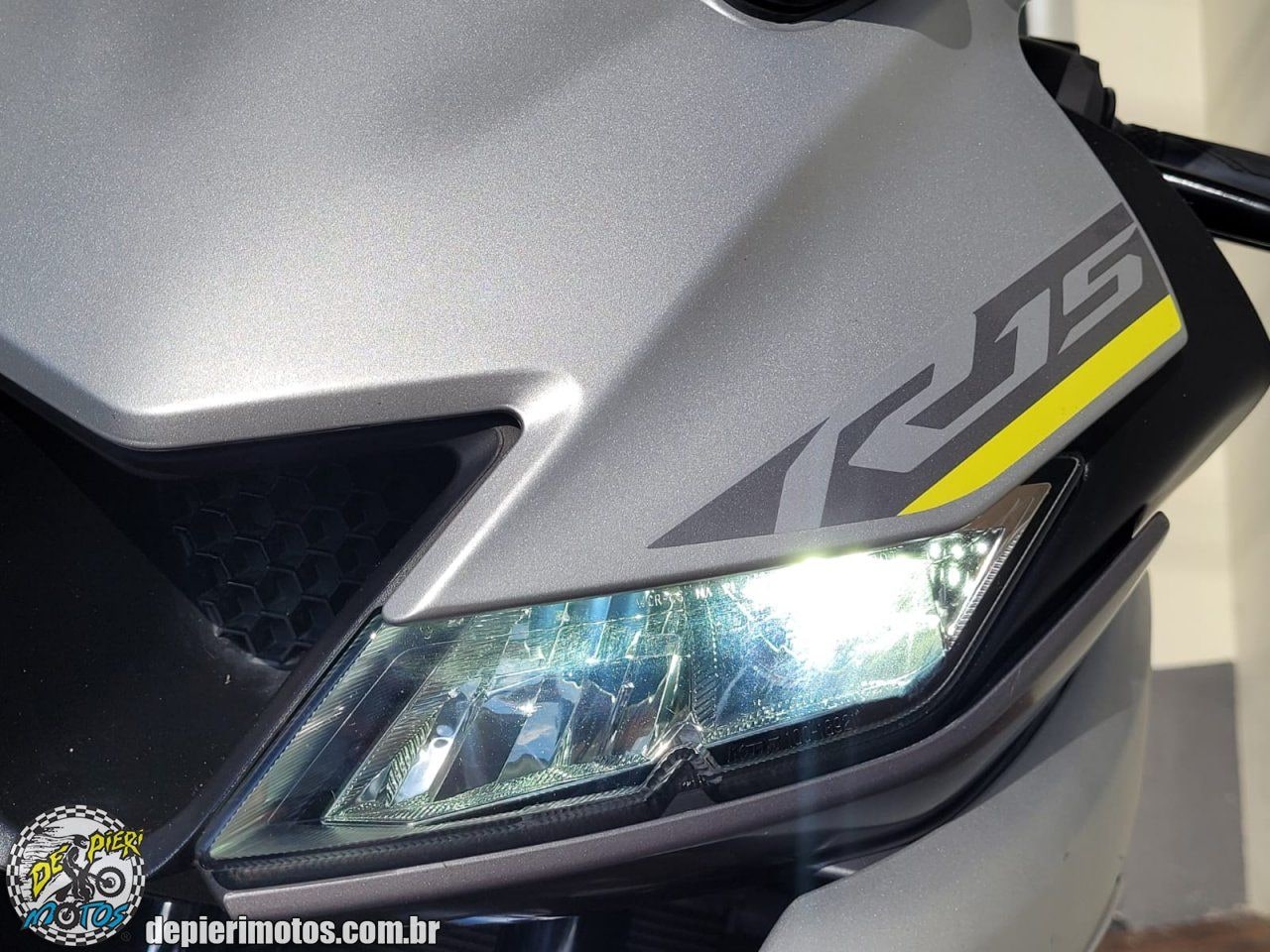 YAMAHA R15 ABS - Foto 7