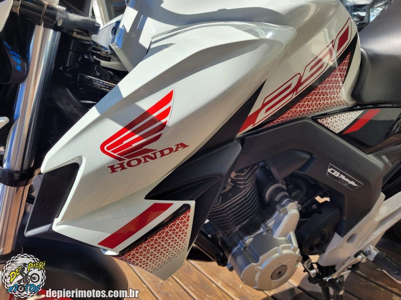 HONDA CB 250 TWISTER - Foto 13